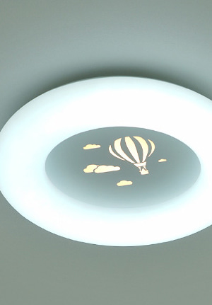 불빛 색상변환이 가능한 3가지 모드의 열기구 LED 50W 투톤 키즈조명 아이방 방등 [취침]